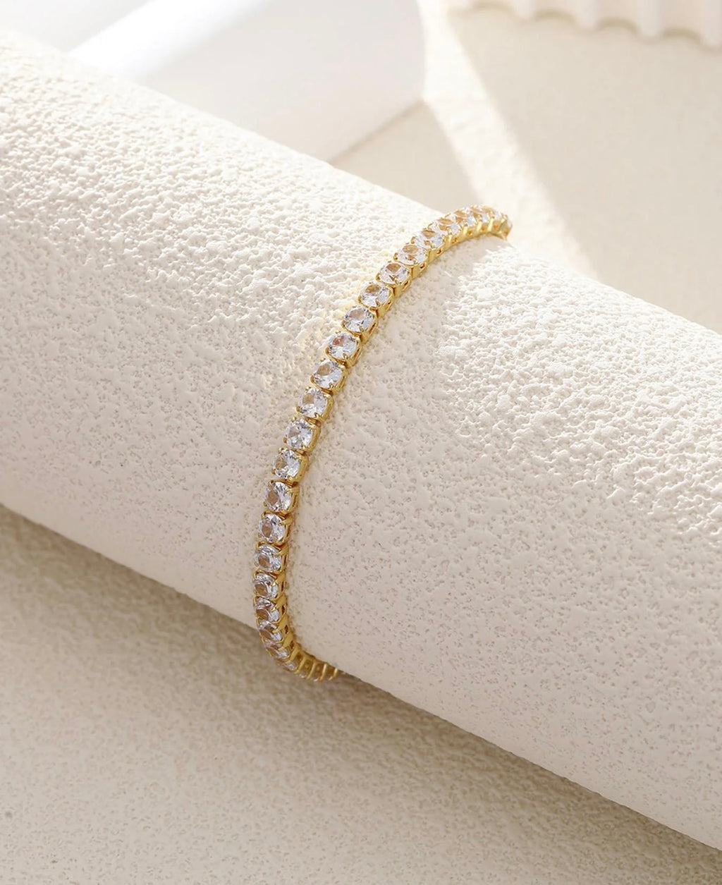 Elegantes Tennisarmband mit Zirkonia – Verstellbar (Gold / Silber)